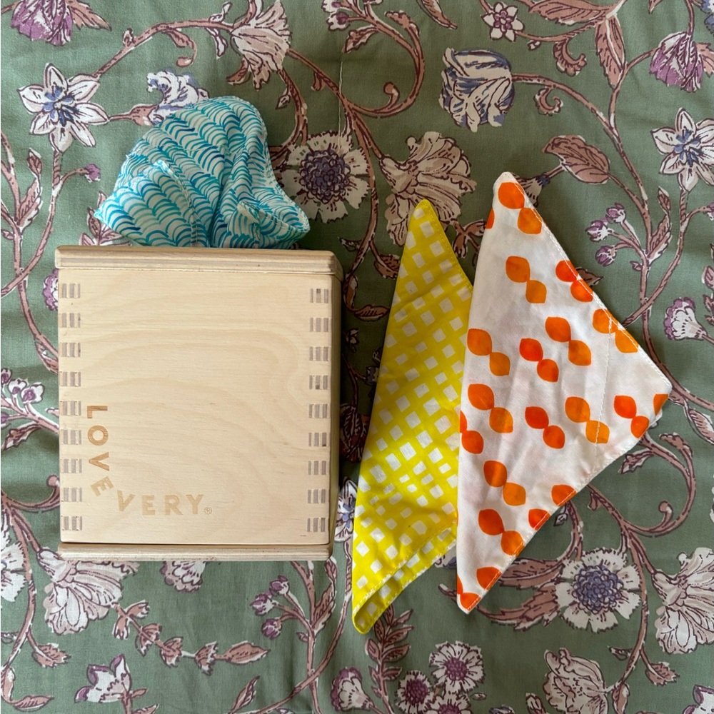 Lovevery Magic Tissue Box